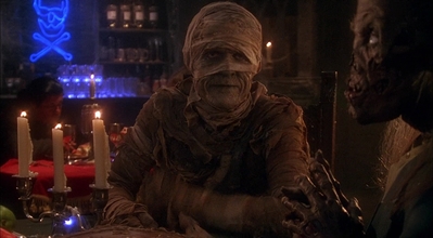 BORDELLO_OF_BLOOD_118.jpg