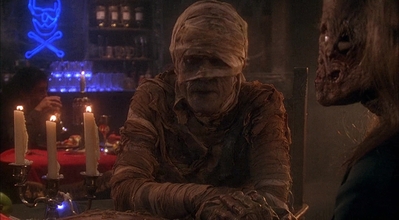 BORDELLO_OF_BLOOD_141.jpg