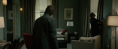 MAN_ON_A_LEDGE_079.jpg