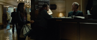 MAN_ON_A_LEDGE_247.jpg