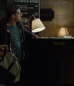 MAN_ON_A_LEDGE_264.jpg