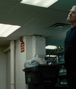 MAN_ON_A_LEDGE_323.jpg