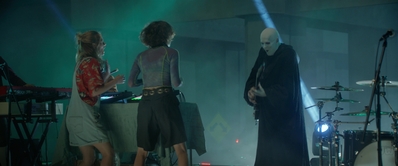 BILL_AND_TED_FACE_THE_MUSIC_370.jpg