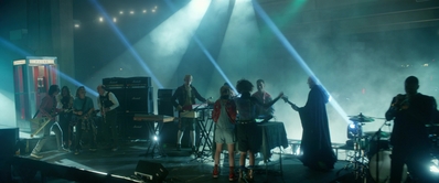 BILL_AND_TED_FACE_THE_MUSIC_442.jpg