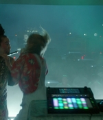 BILL_AND_TED_FACE_THE_MUSIC_399.jpg
