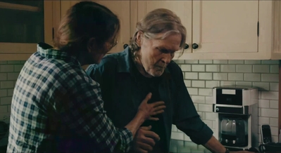 A_STAGE_OF_TWILIGHT_-_OFFICIAL_TRAILER_025.jpg