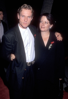 09221994_-_William_Sadler_and_wife_Marni_Joan_Bakst_attend_The_Shawshank_Redemption_003.jpg