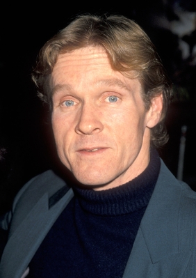 01111995_-_William_Sadler_attends_the_Tales_from_the_Crypt_Demon_Knight_Hollywood_Premiere_005.jpg