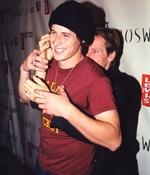 04132000_-_Levis_Roswell_wrap_party_002.jpg