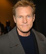 11102004_-_Kinsey_New_York_City_Premiere_-_Inside_Arrivals_002.jpg