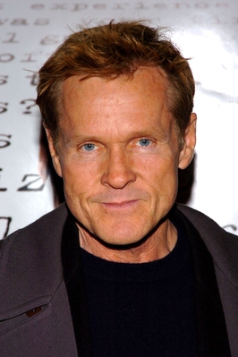 11102004_-_Premiere_Of_Kinsey_-_Arrivals_006.jpg
