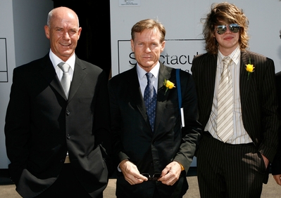 11062007_-_Celebrities_and_Fashion_At_The_Melbourne_Cup_002.jpg