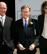 Filename=11062007_-_Celebrities_and_Fashion_At_The_Melbourne_Cup_002.jpg
Filesize=1184KiB
Dimensions=2047x1445
Date added=Oct 16, 2020 11062007_-_Celebrities_and_Fashion_At_The_Melbourne_Cup_002.jpg
