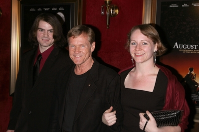 11112007_-_Warner_Bros_Pictures_Premiere_Of_August_Rush_-_Arrivals_010.jpg