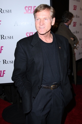 11112007_-_Warner_Bros_Pictures_Premiere_Of_August_Rush_-_Arrivals_014.jpg