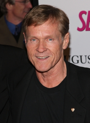 11112007_-_Warner_Bros_Pictures_Premiere_Of_August_Rush_-_Arrivals_016.jpg