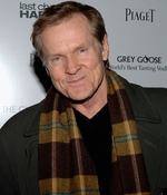 11192008_-_Cinema_Society_And_Piaget_Host_A_Screening_Of_Last_Chance_Harvey_009.jpg
