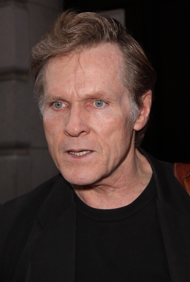03222009_-_God_Of_Carnage_Broadway_Opening_-_Arrivals_And_Curtain_Call_009.jpg
