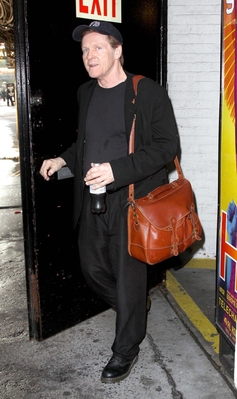 05092009_-_Celebrity_Sitings_NYC_002.jpg