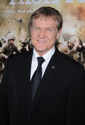 02242010_-_Premiere_Of_HBOs_The_Pacific_-_Arrivals_008.jpg
