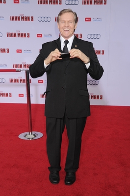 04242013_-_Premiere_Of_Walt_Disney_Pictures_iron_Man_3_024.jpg