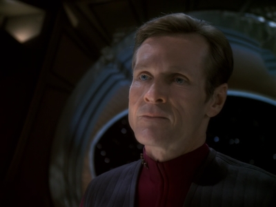 STAR_TREK_DEEP_SPACE_NINE_-_E6X18_INQUISITION__0024.jpg