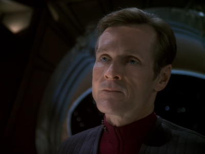 STAR_TREK_DEEP_SPACE_NINE_-_E6X18_INQUISITION__0029.jpg