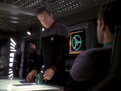 STAR_TREK_DEEP_SPACE_NINE_-_E6X18_INQUISITION__0063.jpg