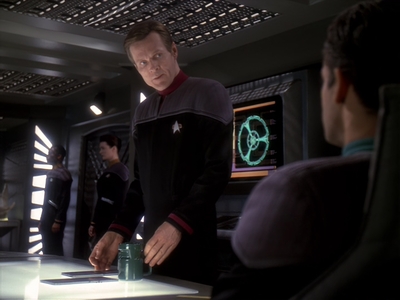 STAR_TREK_DEEP_SPACE_NINE_-_E6X18_INQUISITION__0065.jpg