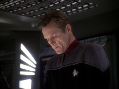 STAR_TREK_DEEP_SPACE_NINE_-_E6X18_INQUISITION__0070.jpg