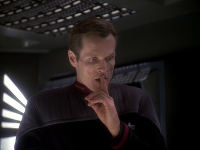 STAR_TREK_DEEP_SPACE_NINE_-_E6X18_INQUISITION__0102.jpg