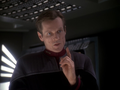 STAR_TREK_DEEP_SPACE_NINE_-_E6X18_INQUISITION__0110.jpg