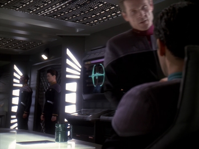 STAR_TREK_DEEP_SPACE_NINE_-_E6X18_INQUISITION__0117.jpg