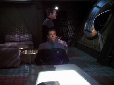 STAR_TREK_DEEP_SPACE_NINE_-_E6X18_INQUISITION__0128.jpg