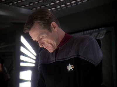 STAR_TREK_DEEP_SPACE_NINE_-_E6X18_INQUISITION__0203.jpg