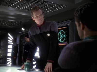 STAR_TREK_DEEP_SPACE_NINE_-_E6X18_INQUISITION__0230.jpg