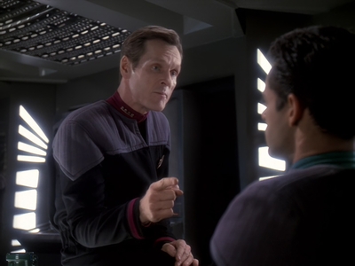 STAR_TREK_DEEP_SPACE_NINE_-_E6X18_INQUISITION__0324.jpg