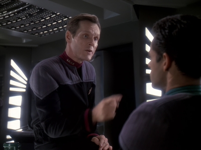 STAR_TREK_DEEP_SPACE_NINE_-_E6X18_INQUISITION__0325.jpg