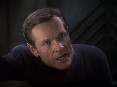 STAR_TREK_DEEP_SPACE_NINE_-_E6X18_INQUISITION__0393.jpg