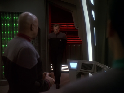 STAR_TREK_DEEP_SPACE_NINE_-_E6X18_INQUISITION__0465.jpg