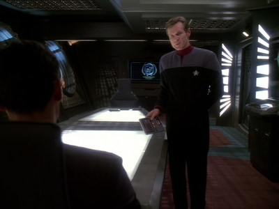 STAR_TREK_DEEP_SPACE_NINE_-_E6X18_INQUISITION__0644.jpg