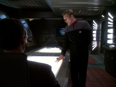 STAR_TREK_DEEP_SPACE_NINE_-_E6X18_INQUISITION__0729.jpg