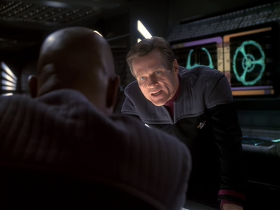 STAR_TREK_DEEP_SPACE_NINE_-_E6X18_INQUISITION__0810.jpg