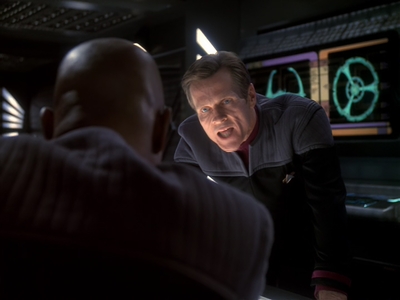 STAR_TREK_DEEP_SPACE_NINE_-_E6X18_INQUISITION__0811.jpg