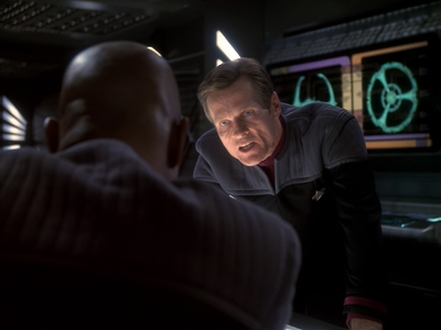 STAR_TREK_DEEP_SPACE_NINE_-_E6X18_INQUISITION__0812.jpg