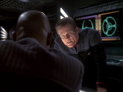 STAR_TREK_DEEP_SPACE_NINE_-_E6X18_INQUISITION__0815.jpg