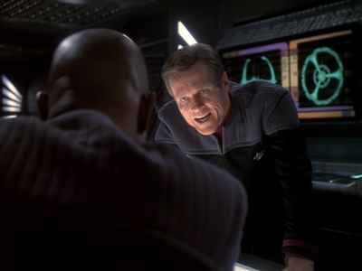 STAR_TREK_DEEP_SPACE_NINE_-_E6X18_INQUISITION__0818.jpg