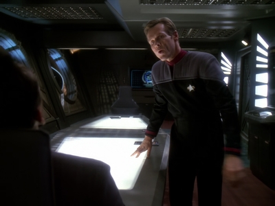 STAR_TREK_DEEP_SPACE_NINE_-_E6X18_INQUISITION__0827.jpg