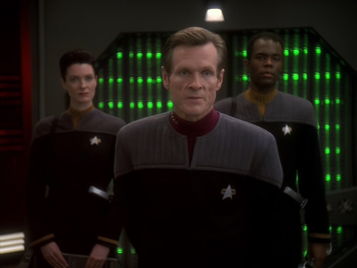 STAR_TREK_DEEP_SPACE_NINE_-_E6X18_INQUISITION__0892.jpg