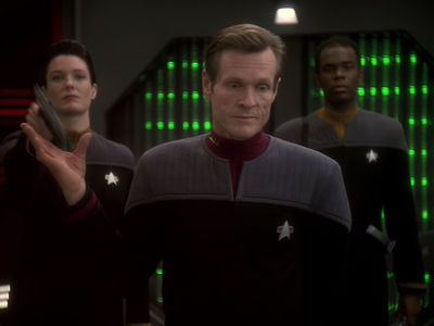 STAR_TREK_DEEP_SPACE_NINE_-_E6X18_INQUISITION__0906.jpg